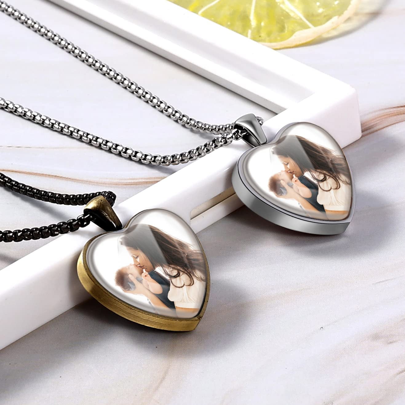 Necklace with Picture Inside
